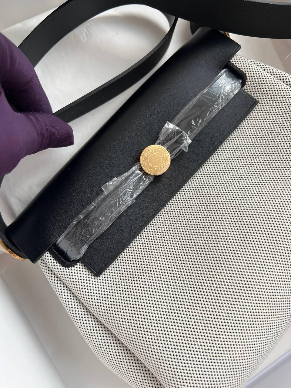 Premium Leather Crossbody Bag - Style 33