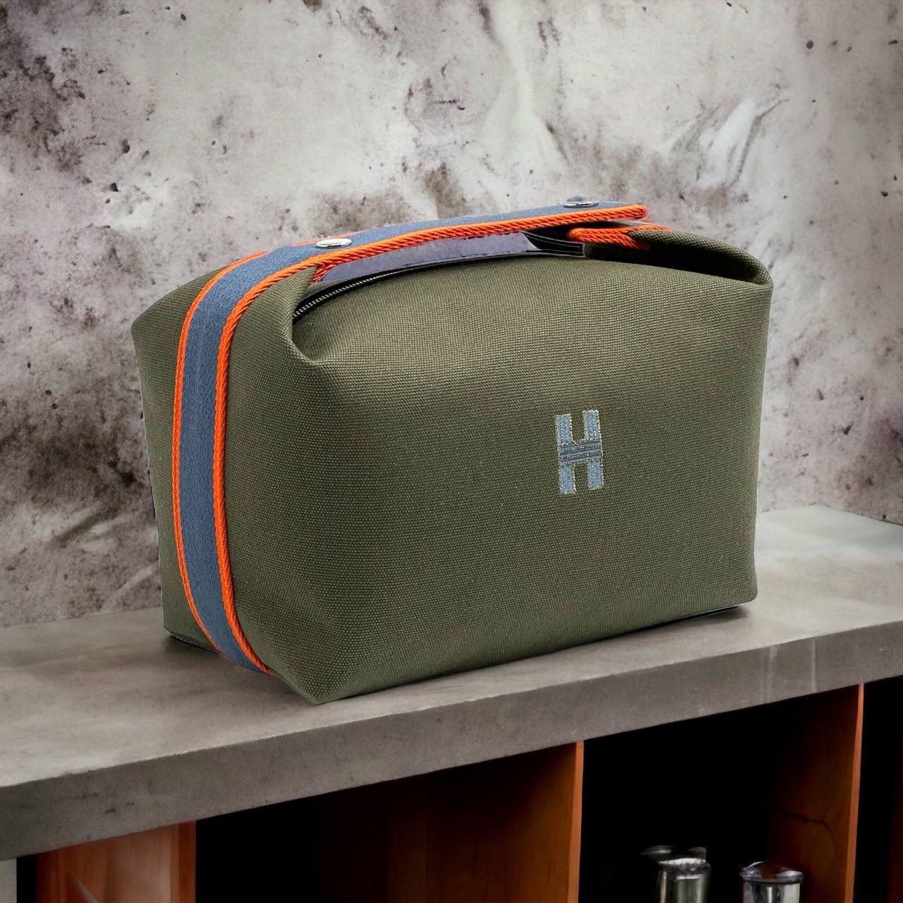 Mini Bucket Bag - Style 44