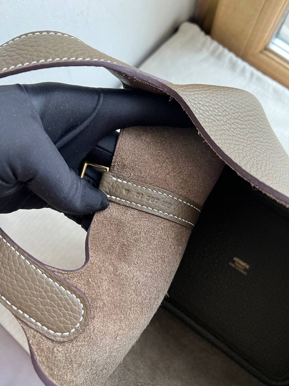 Premium Leather Crossbody Bag - Style 53