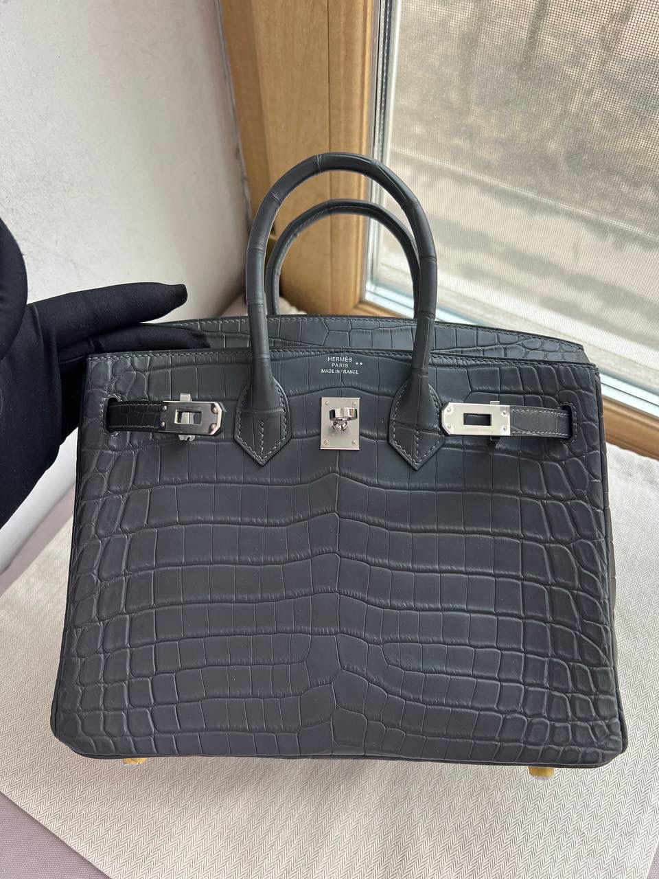 Elegant Chain Handbag - Style 60