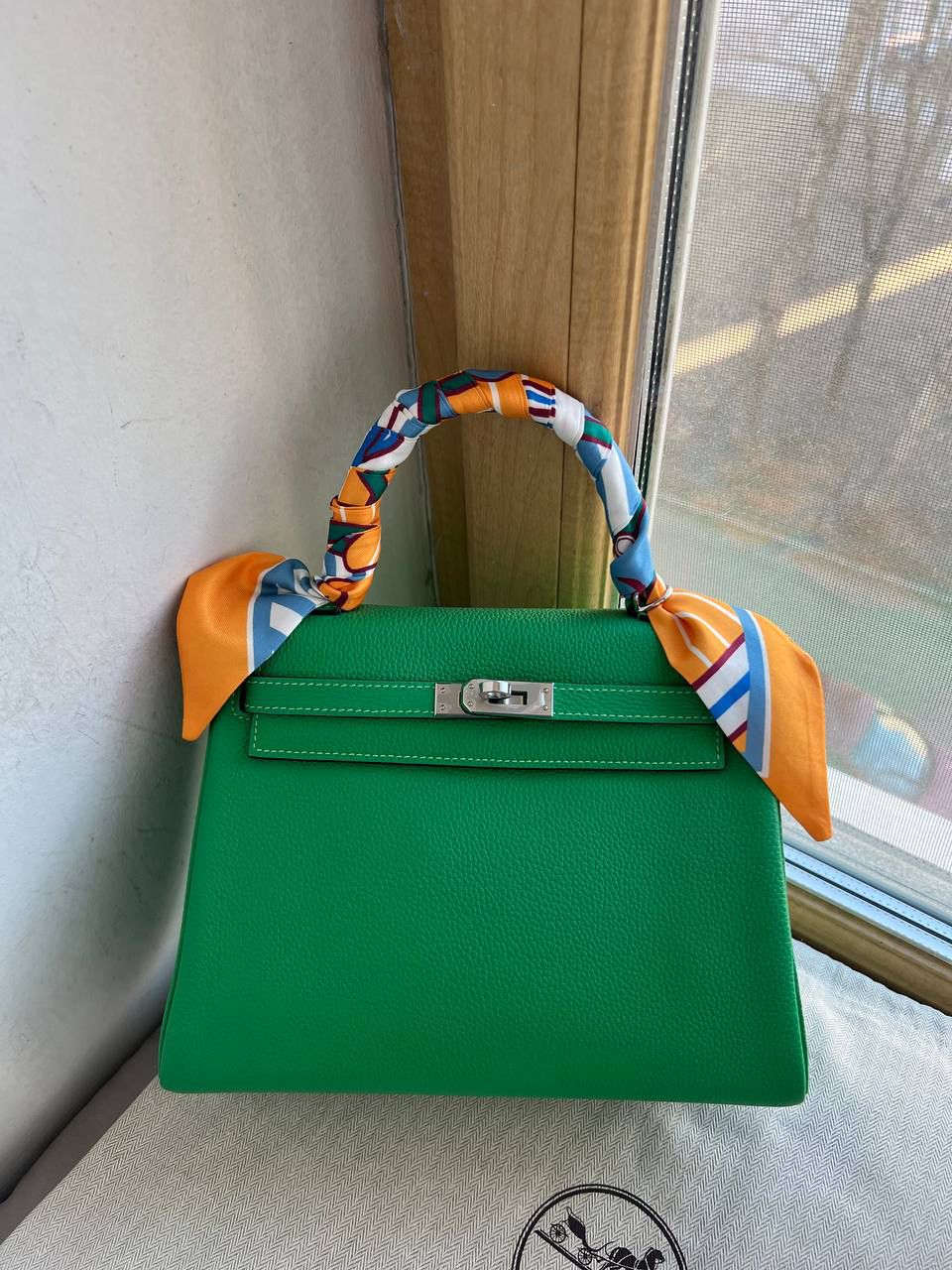 Elegant Chain Handbag - Style 67