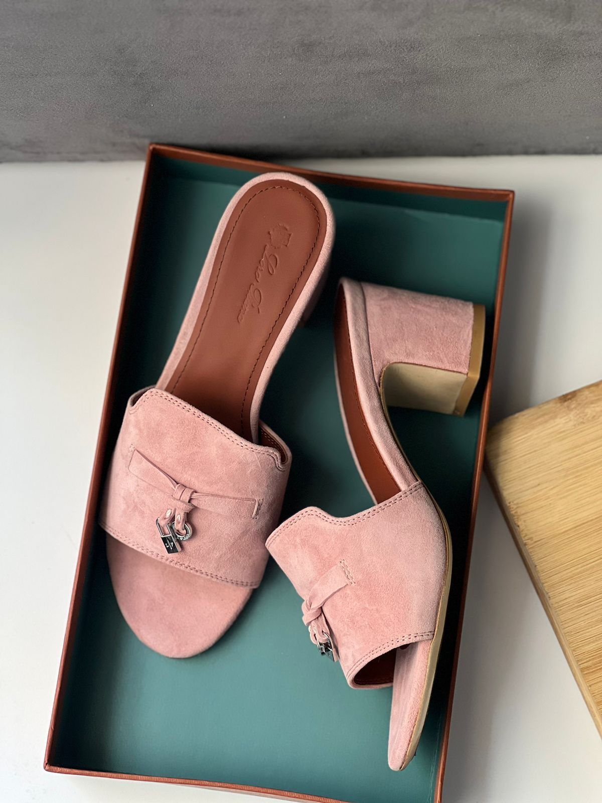 Elite Running Shoes - Style 2